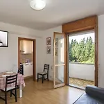 Velez Apartman Pisa